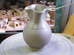 Vo výrobe keramiky
